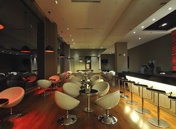 restaurant near mg road kochi